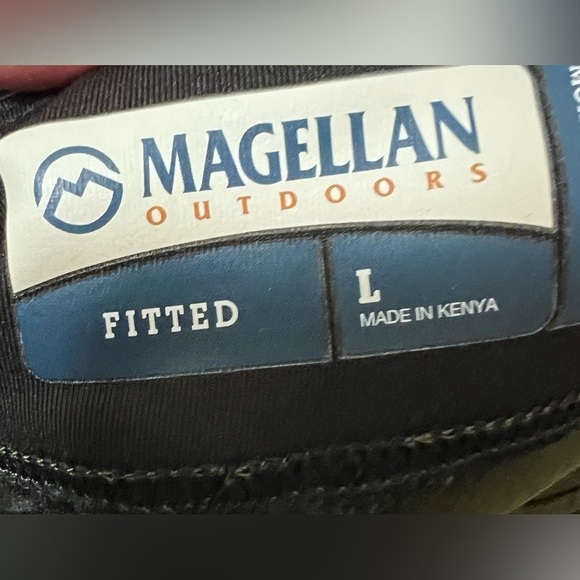 Ladies Magellan Black/Green Leggings, size large. - Picture 3 of 3